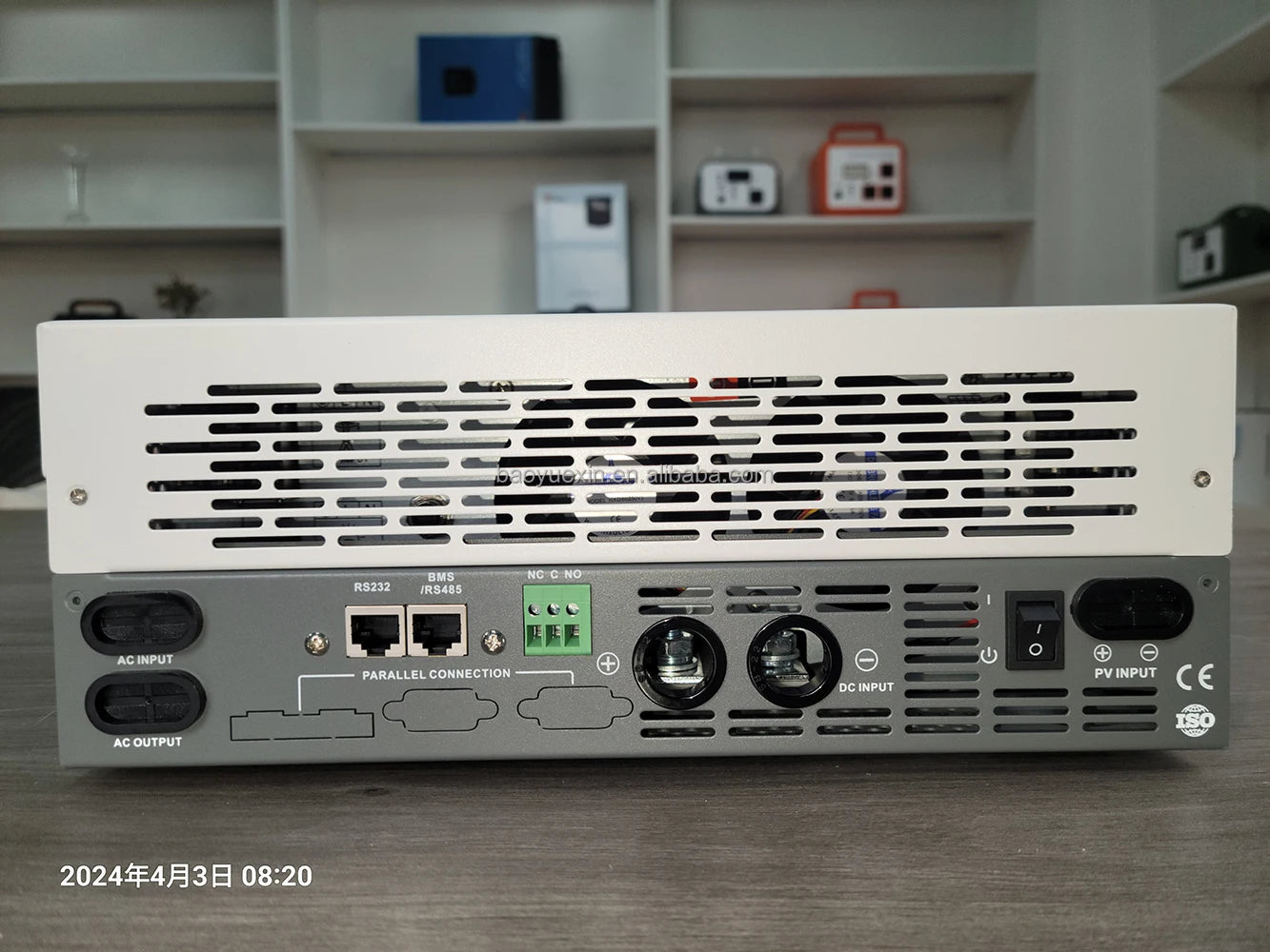 Hybrid Solar Inverter/Wechselrichter 1KVA to 12KVA 12/24/48VDC Solaire Onduleur Inversor Hybride for Solar Systems